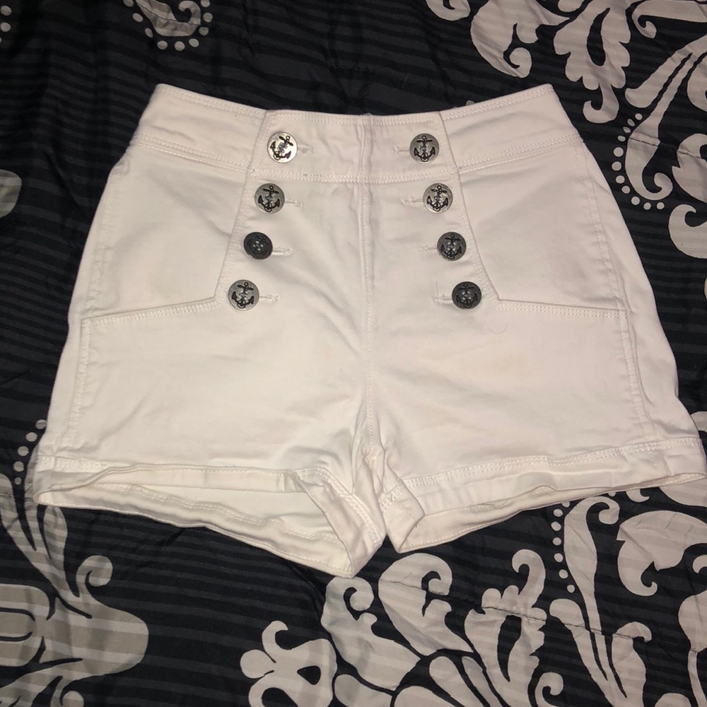 EXPRESS Cute Button Up White High Waisted Shorts